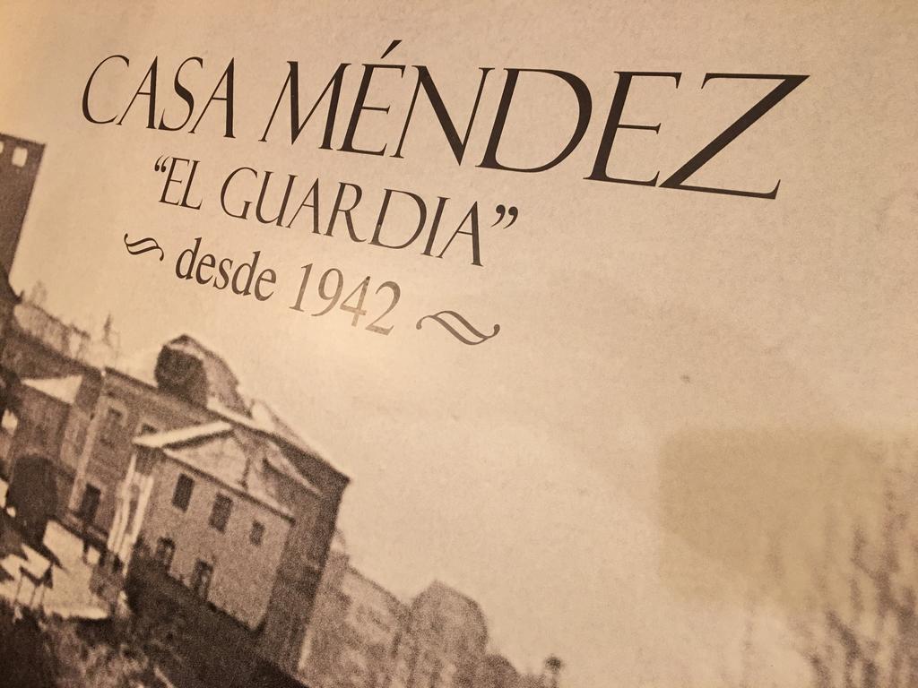Hostal Restaurante Mendez Villafranca Del Bierzo Luaran gambar